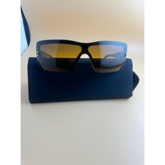 Vintage Chanel Sunglasses CC Logo 5067 CoCo - Picture 1 of 12